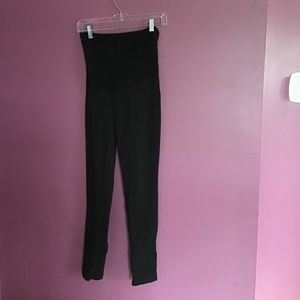 A Pea In The Pod Maternity Pants, Size Medium